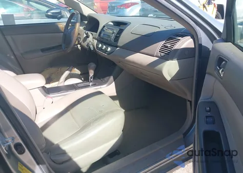 2005 Toyota Camry Le из США, поврежденный, VIN 4T1BE30K65U592500